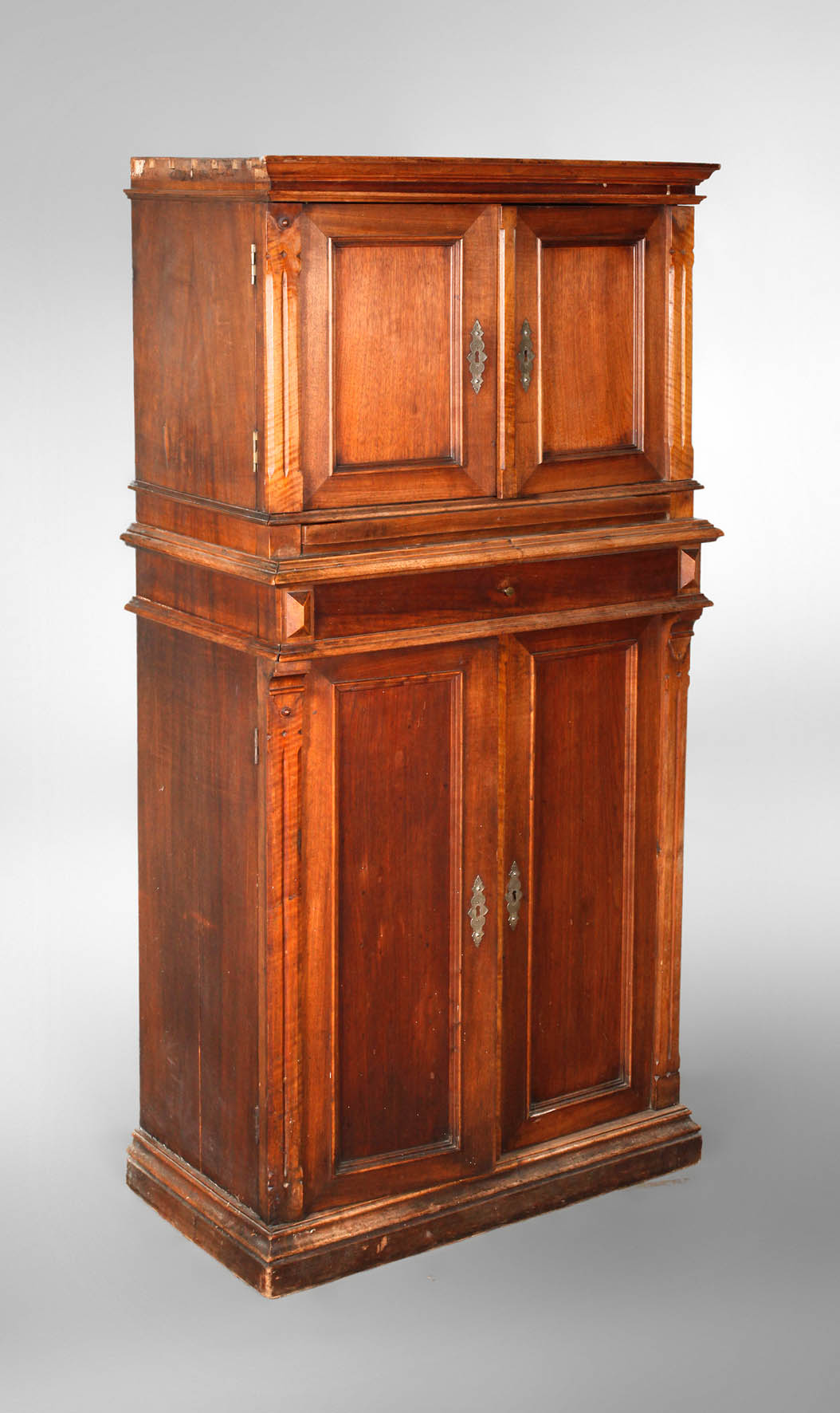 Kabinettschrank Gründerzeit