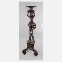 Figürliches Piedestal111