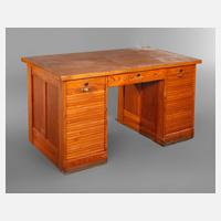 Kontorschreibtisch111