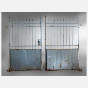 Große Toranlage Schmiedeeisen