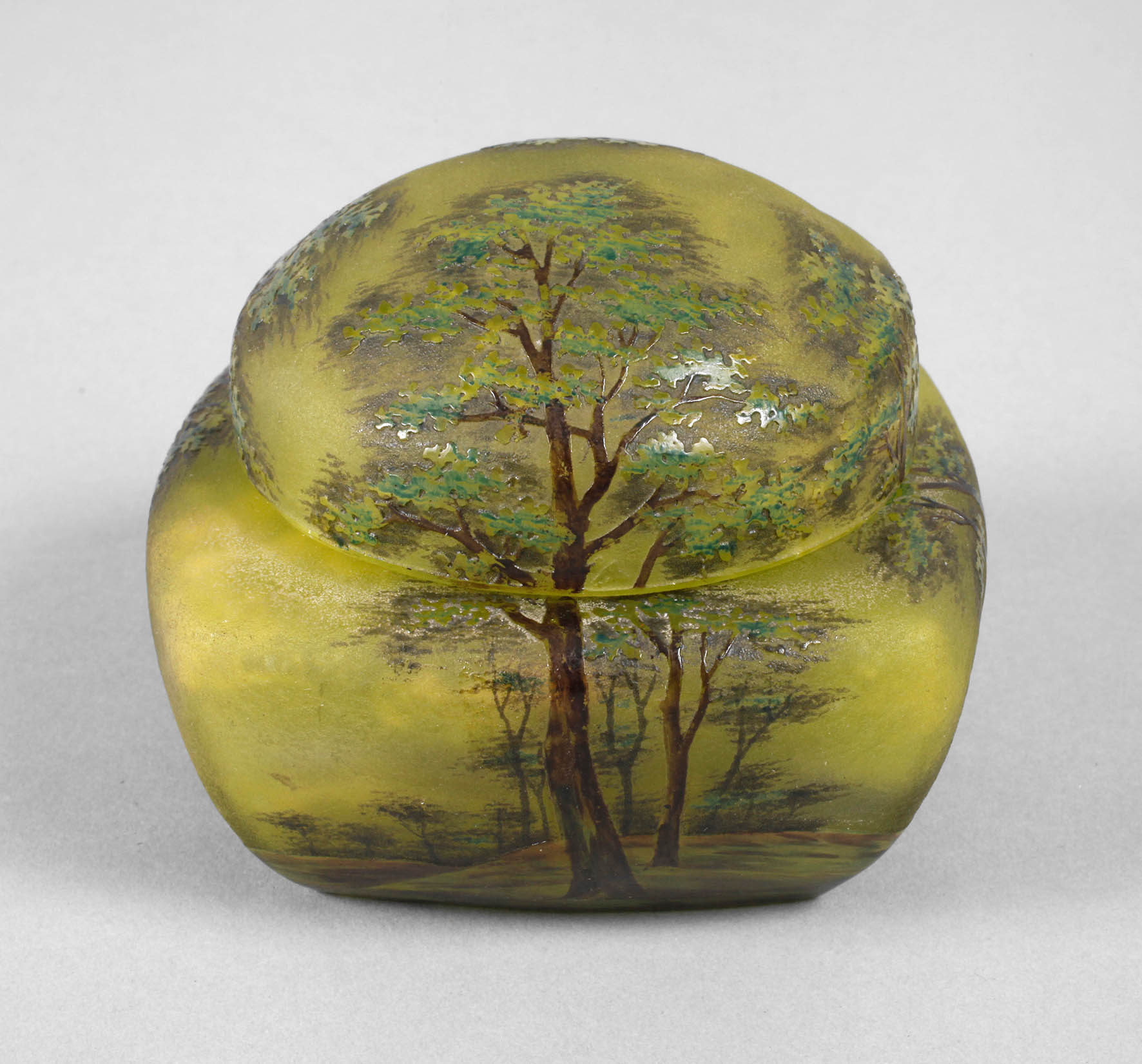 Daum Nancy Deckeldose Landschaftsdekor