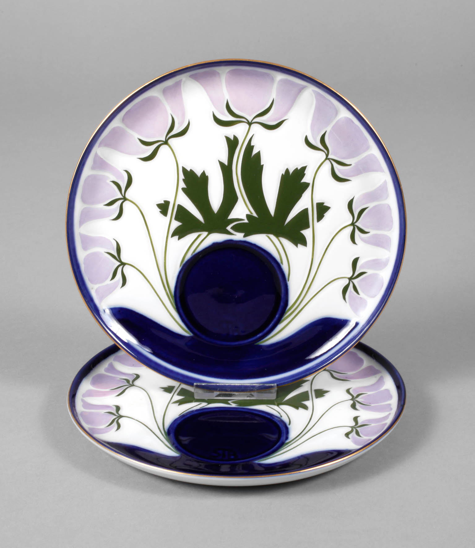 Vereinigte Münchner Werkstätten zwei Unterteller