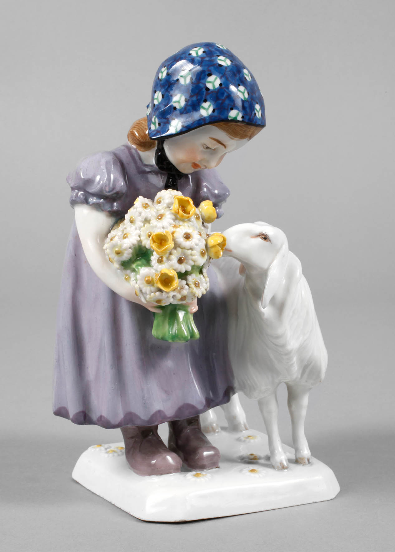 Meissen Mädchen mit Schaf