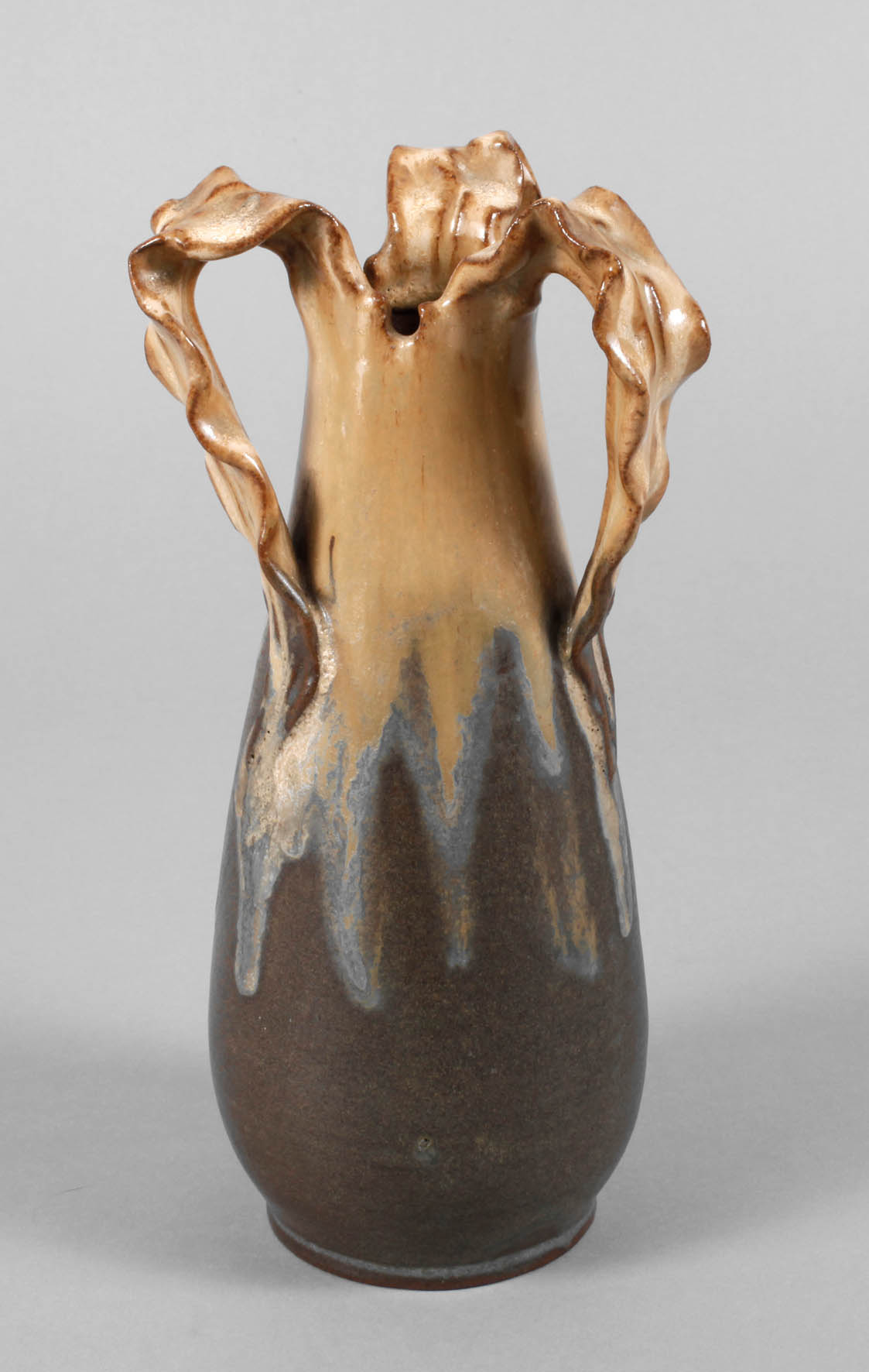 Frankreich Dreihenkelvase