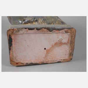 Große Eule auf Totenkopf