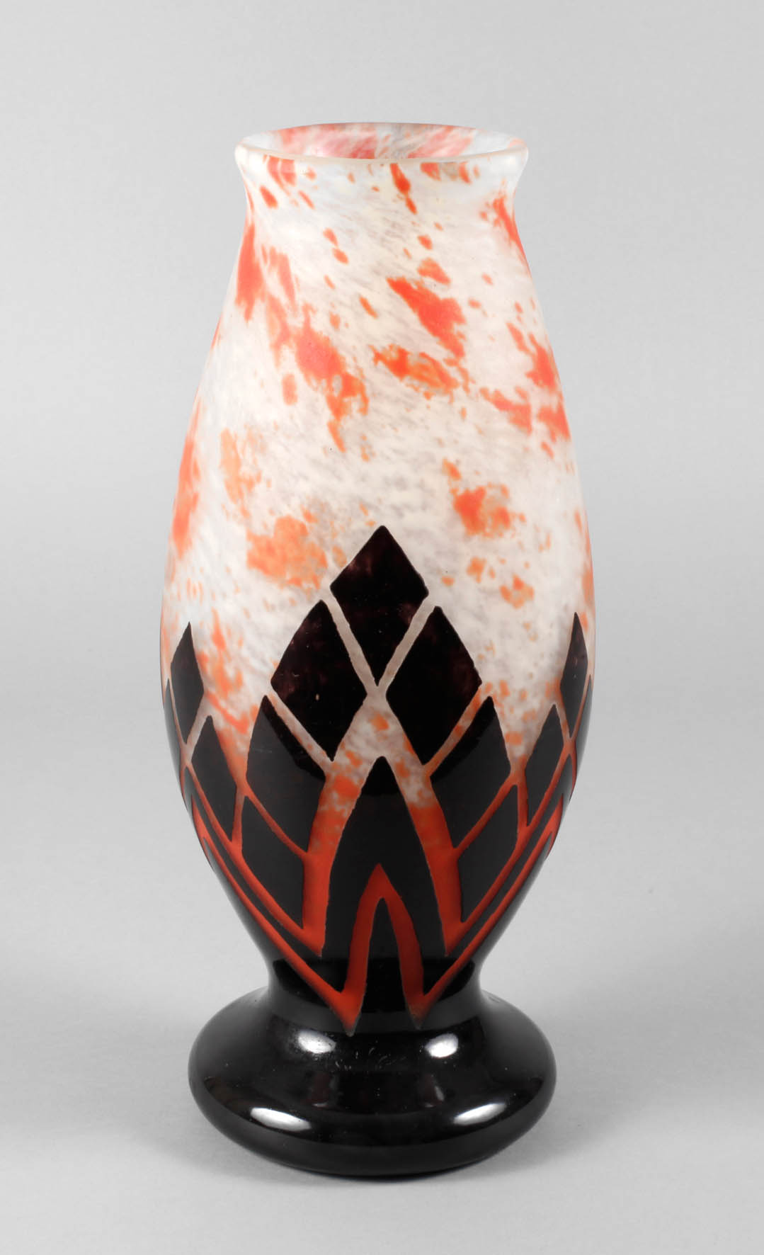 Frankreich große Ätzglasvase Degue