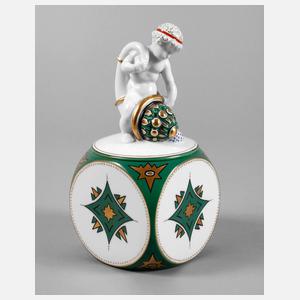 Fraureuth Deckeldose mit Putto