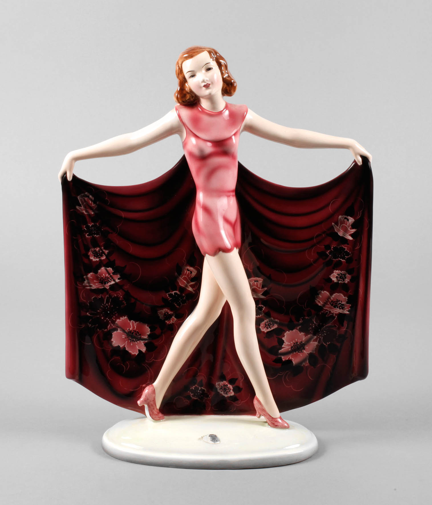 Goldscheider Tänzerin ”Revue”