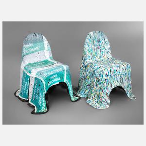 Zwei Recyclingchairs