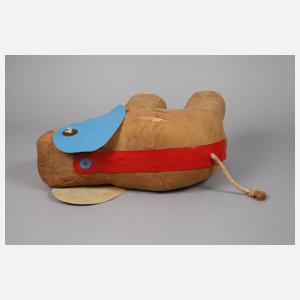 Renate Mueller, Spielzeug-Elefant