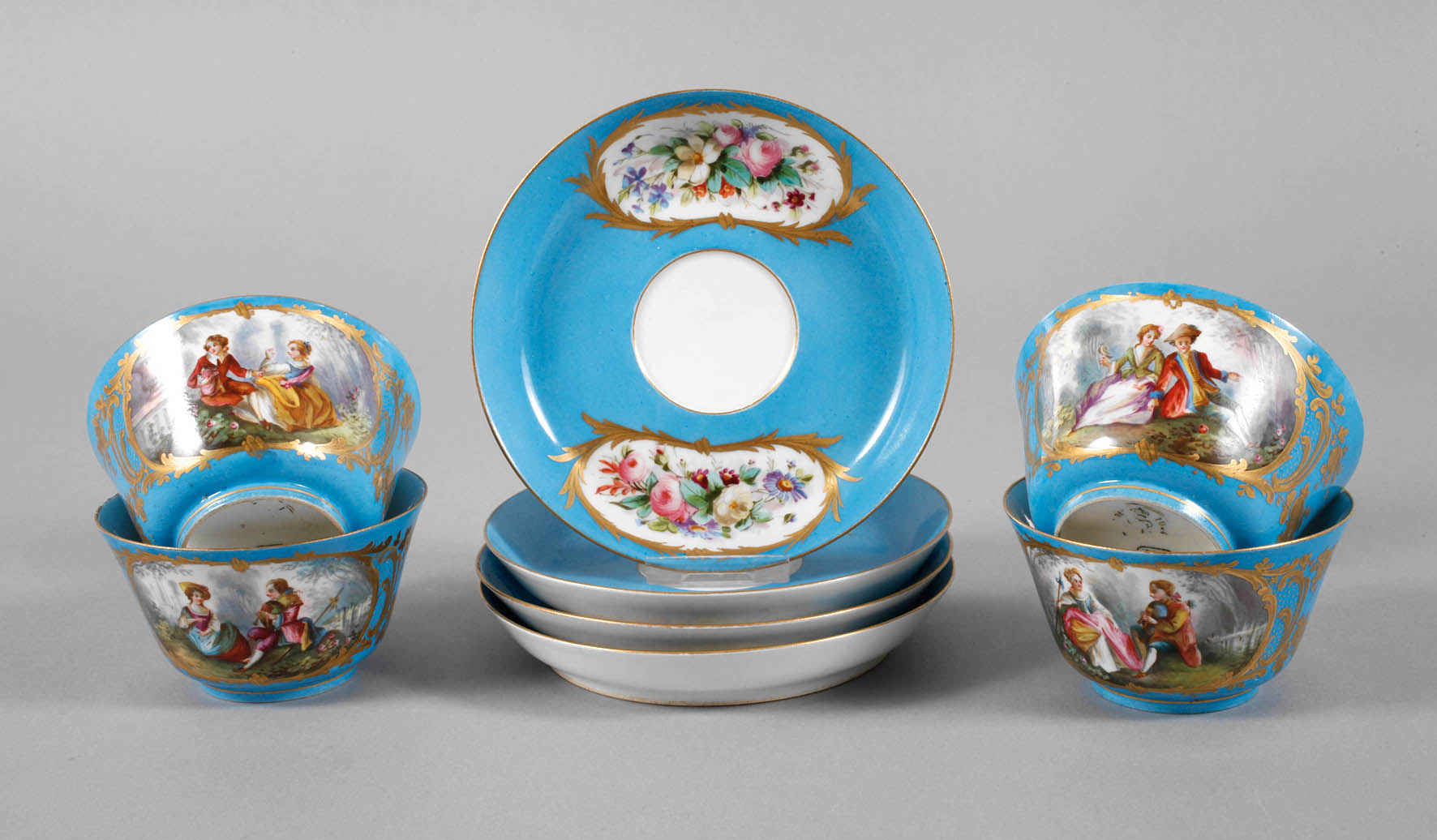 Sevres vier Tassen mit Untertassen