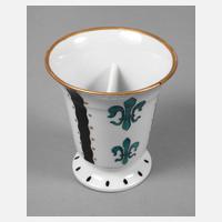 KPM Berlin Becher mit Liliendekor111