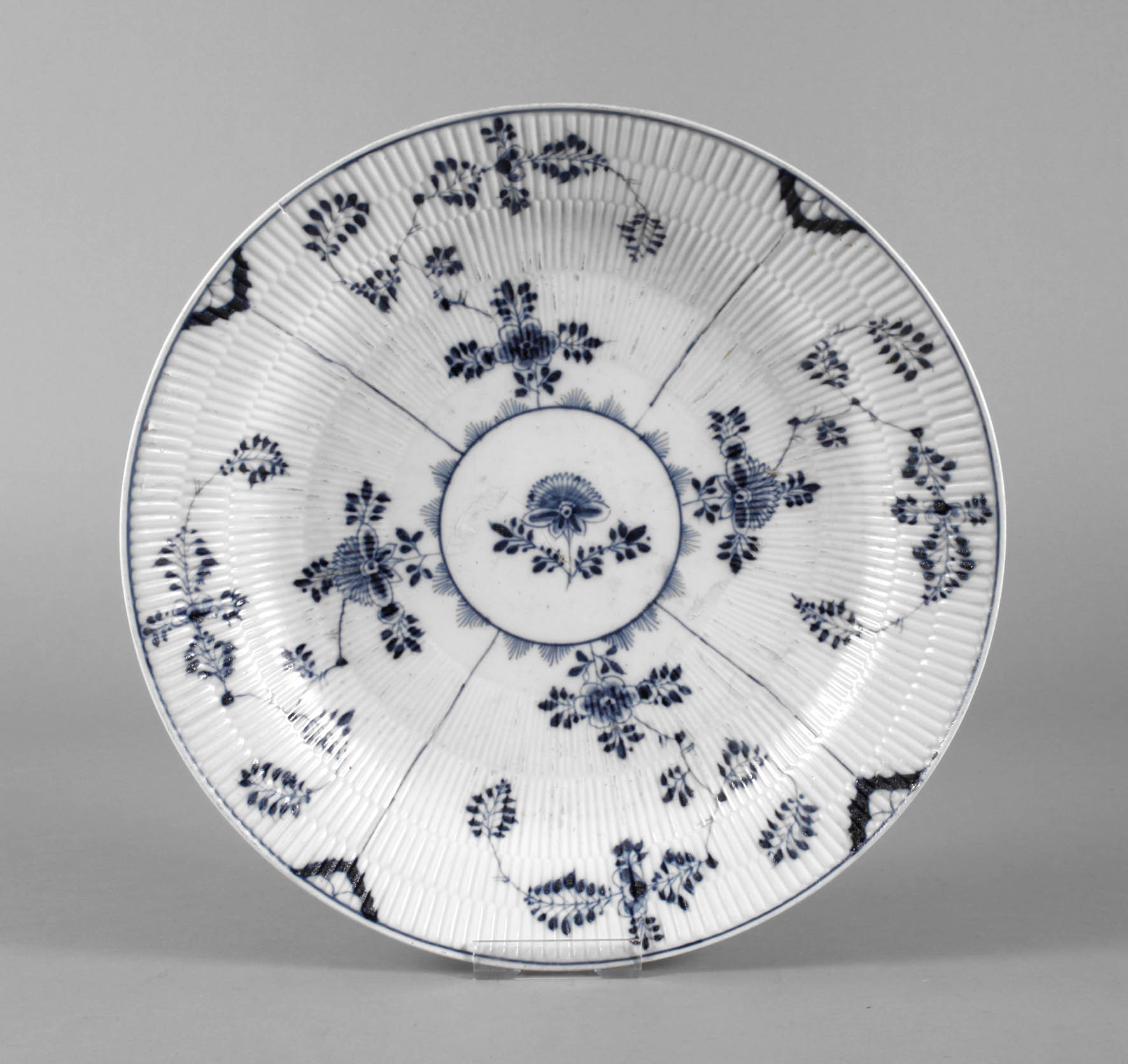 Meissen großer Vorlegeteller Punktzeit