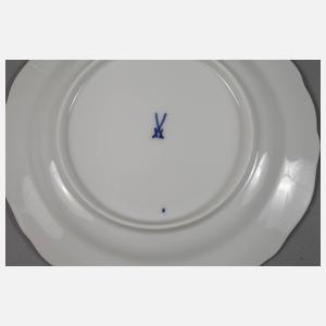 Meissen sechs Teegedecke und ein Kännchen