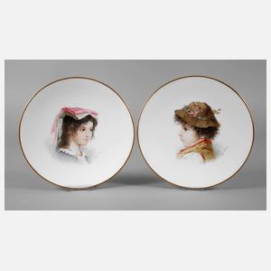 Paar Teller mit Tiroler Kindermotiven