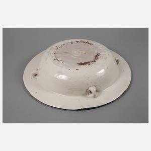 Große tiefe Majolikaschüssel