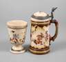 Krug und Becher mit Zwergenmotiven