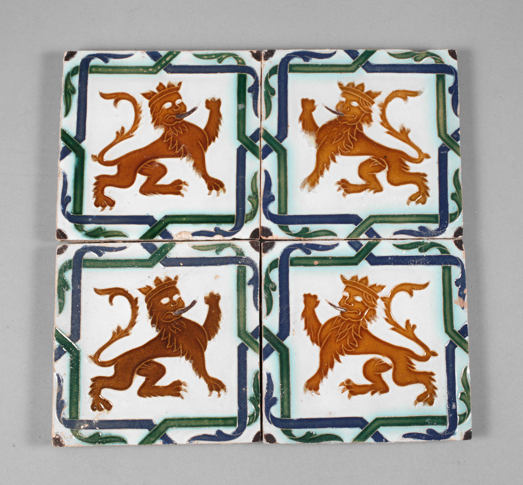 Vier andalusische Fliesen