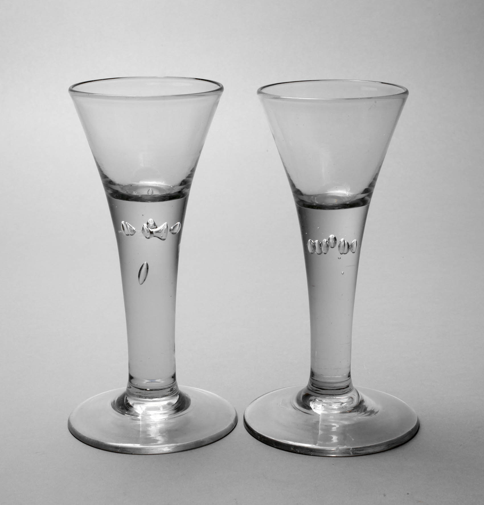 Paar Spitzkelche