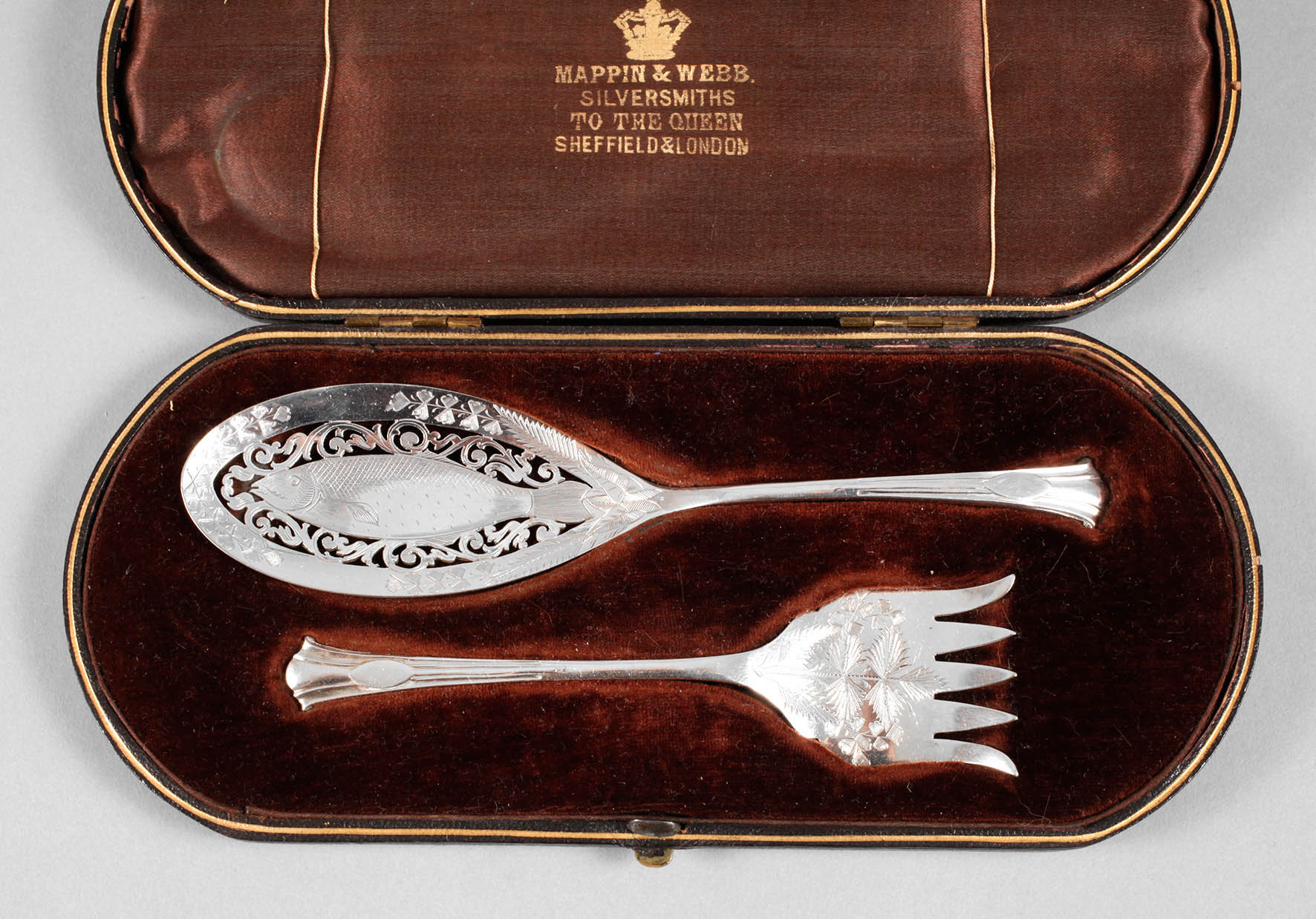 Fischvorlegebesteck England