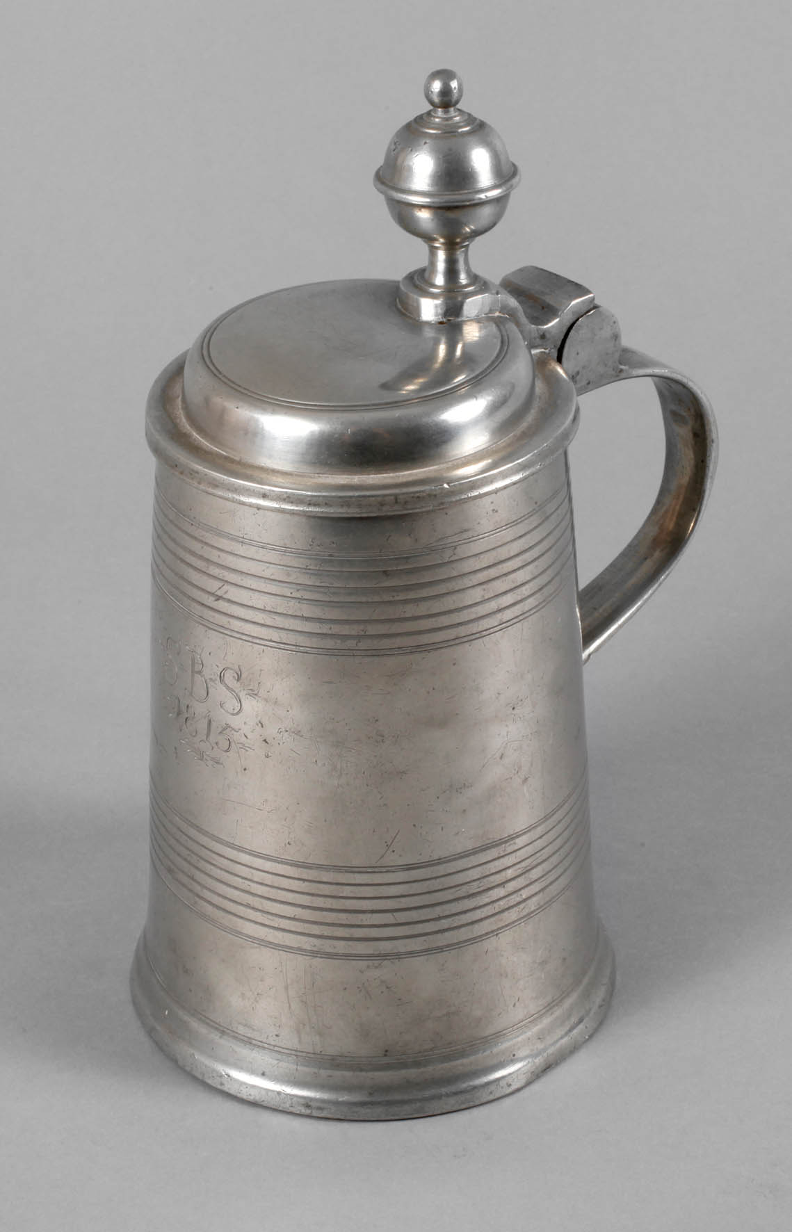 Konischer Zinnkrug Biedermeier