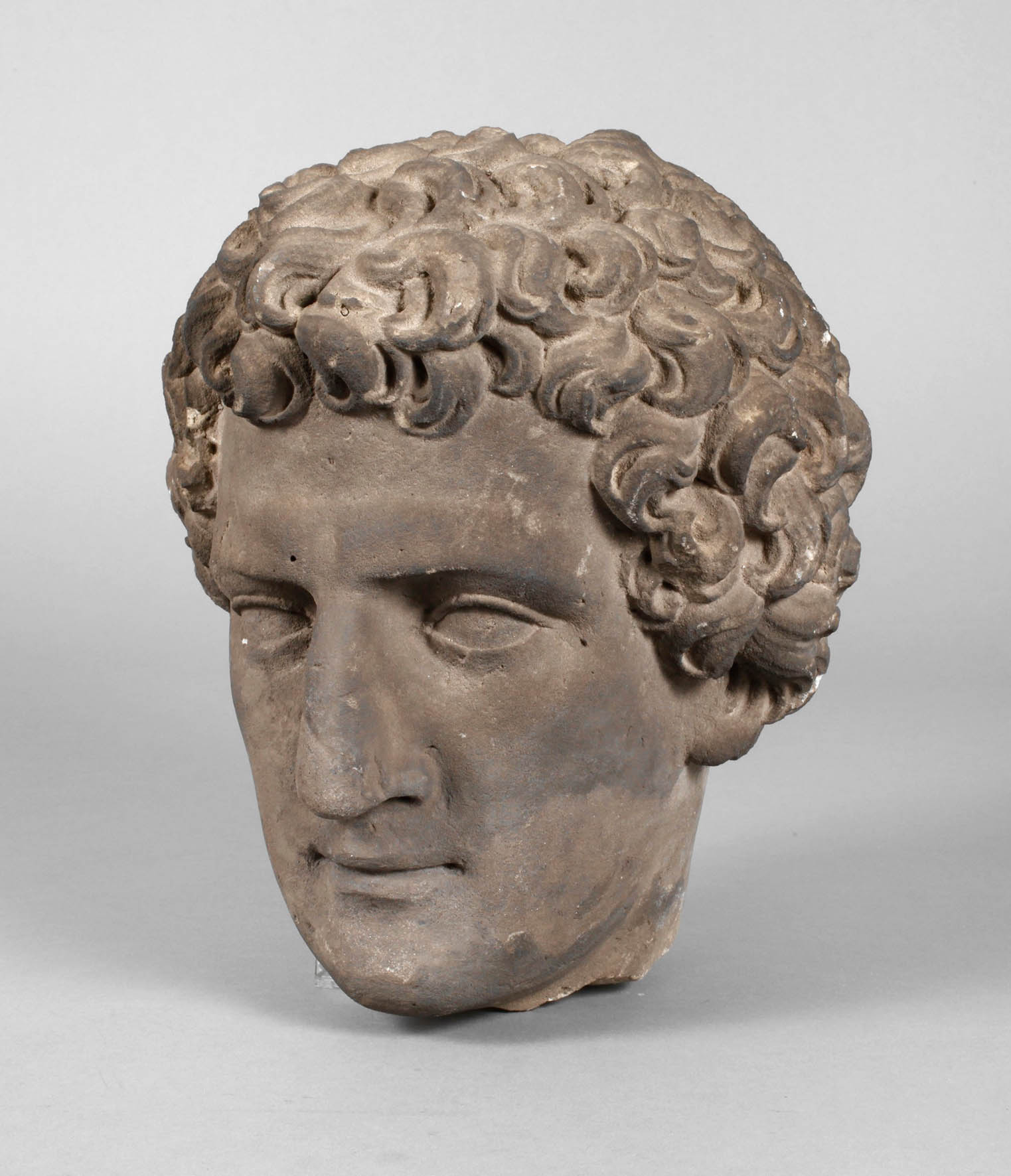 Kopf eines jungen Römers