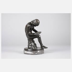 Bronze Dornauszieher