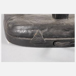 Charles Vital-Cornu, figürlicher Lampenfuß ”Siffleur”