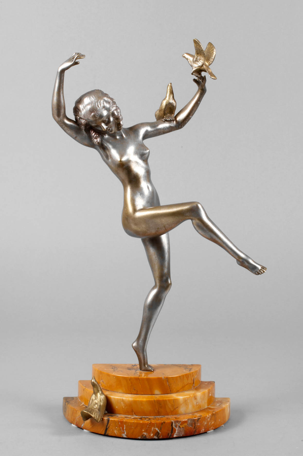 Marcel-André Bouraine, Tänzerin mit Tauben