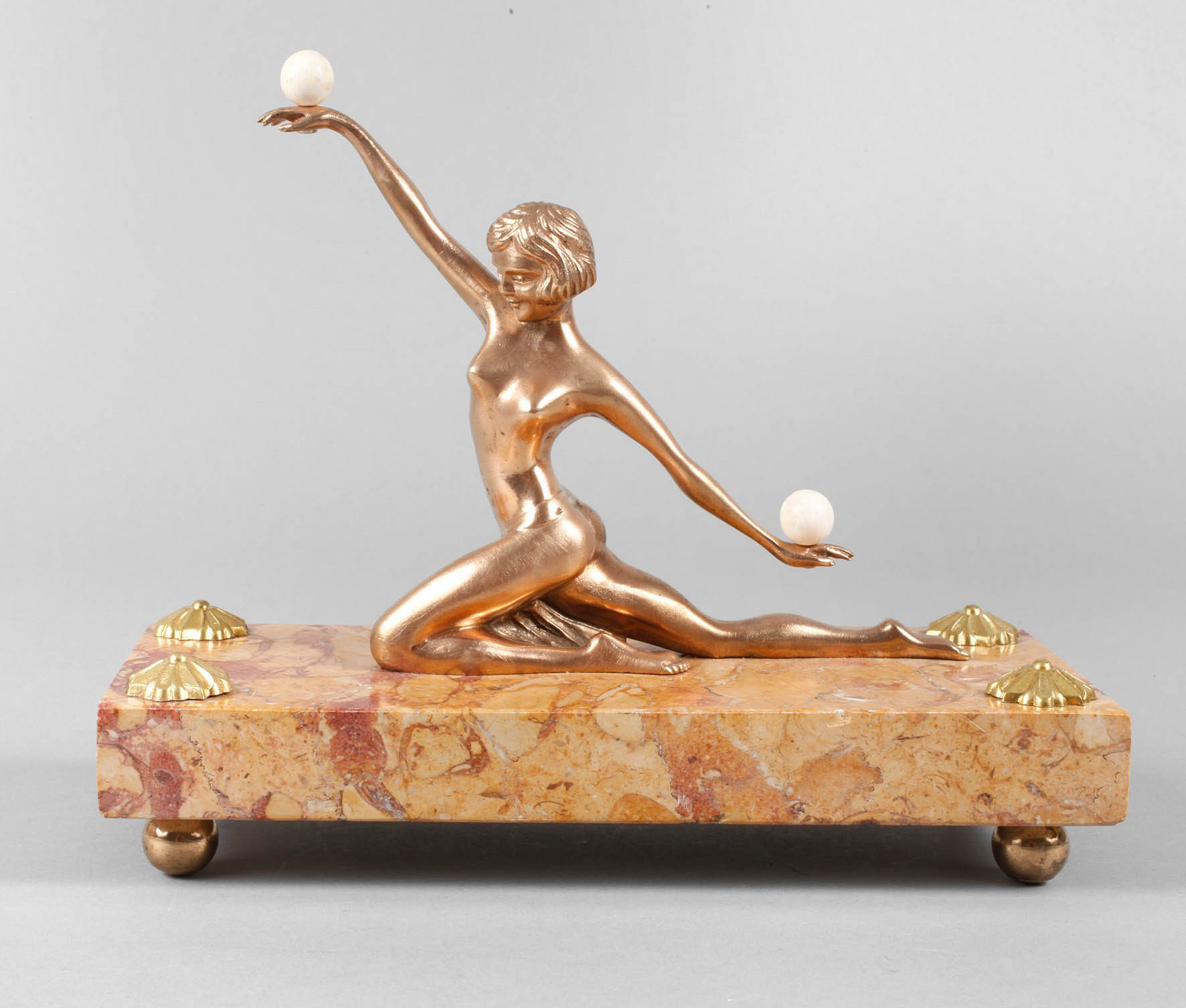 Francis Renaud, Ballspielerin