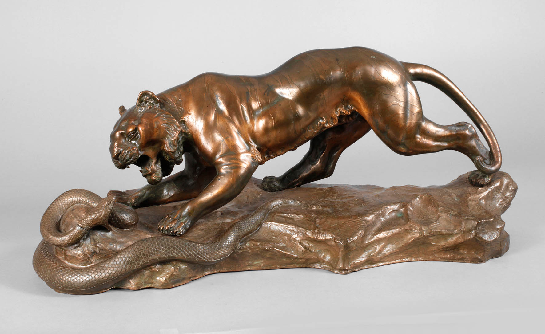 Japan große Tigerplastik mit Schlange