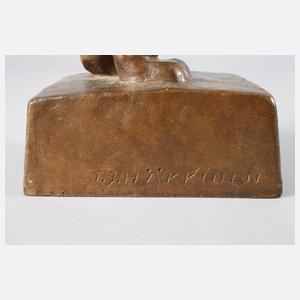 T. J. Häkkinen, stehendes Wiesel