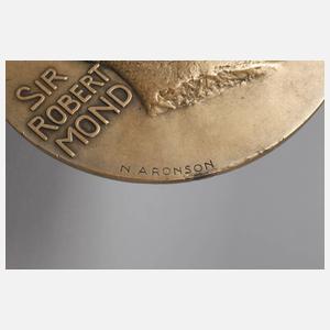 Naoum Aronson, Medaille Sir Robert Mond