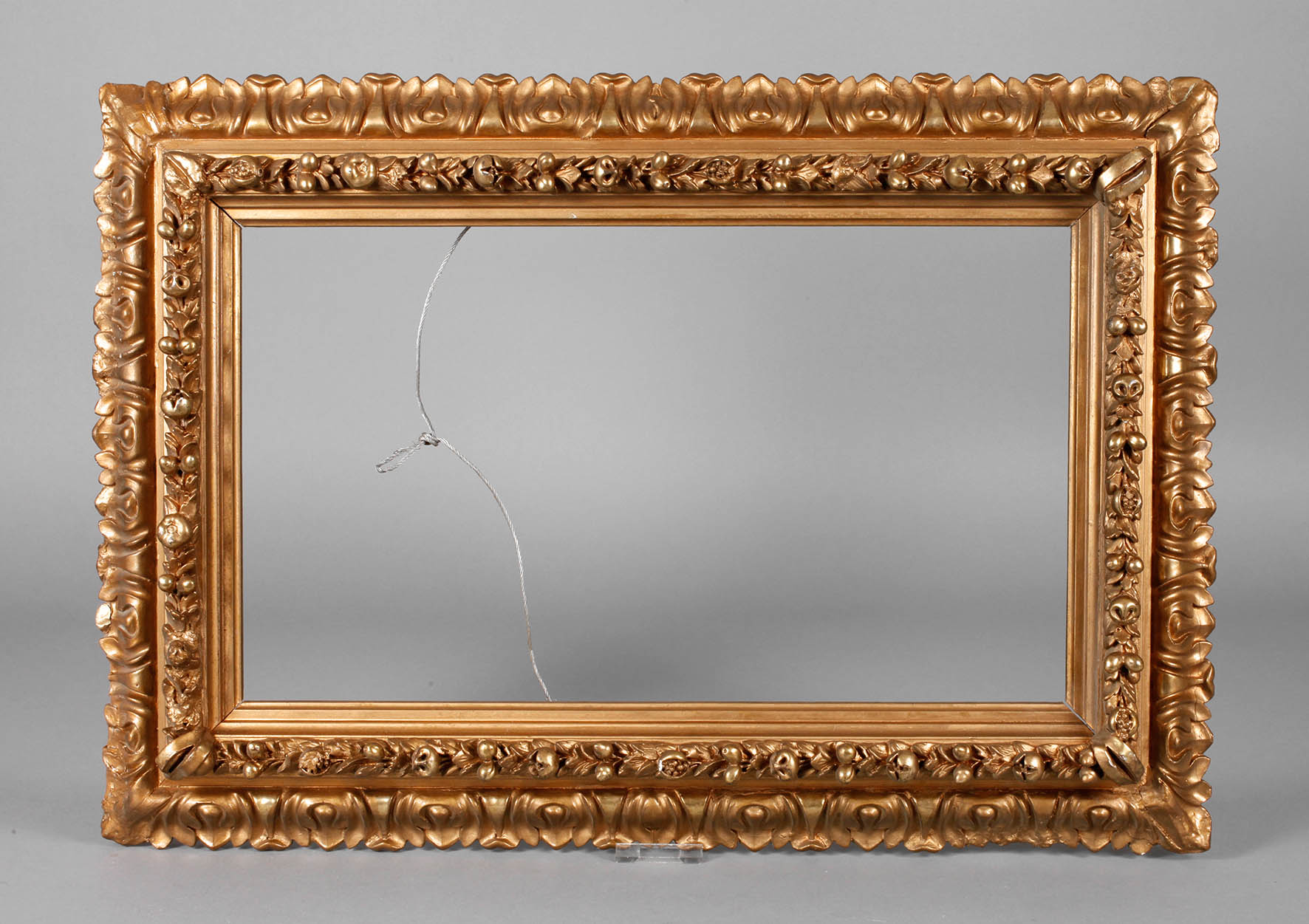 Prächtiger Goldstuckrahmen um 1870