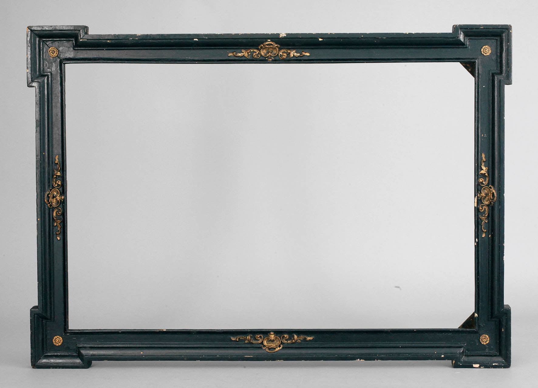 Schwarzer Historismusrahmen um 1890