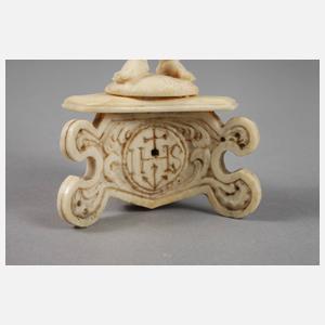 Barocke Elfenbeinschnitzerei