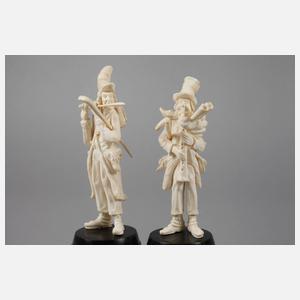 Vier Elfenbeinschnitzereien