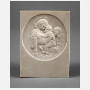 Feine Elfenbeinschnitzerei