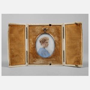 Elfenbeinminiatur im Etui