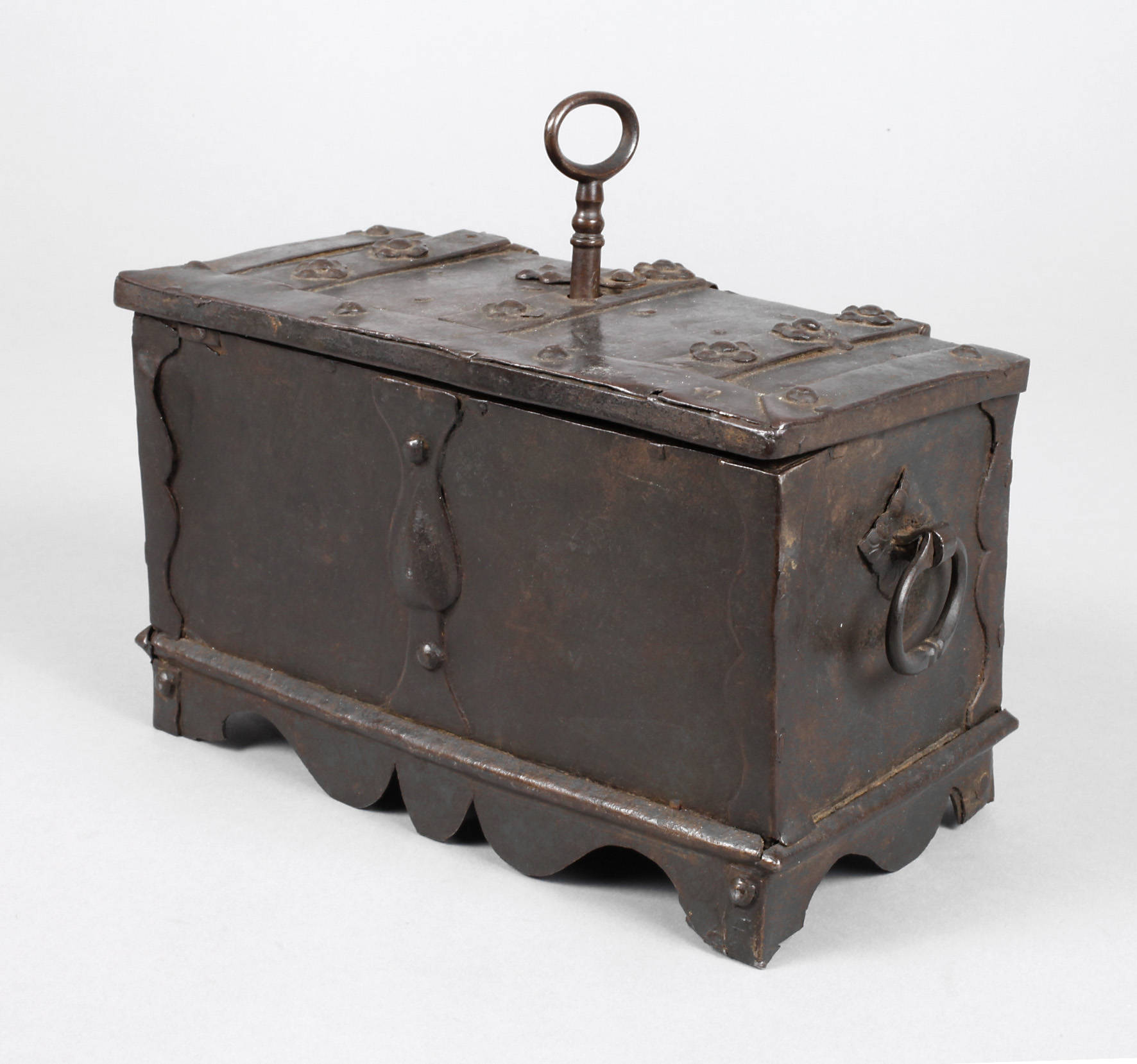 Barocke Eisenschatulle