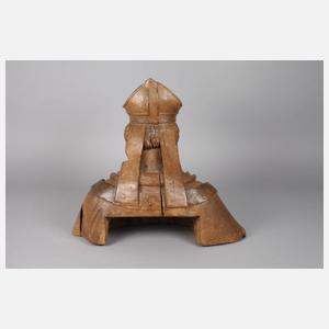 Geschnitzte Heiligenfigur