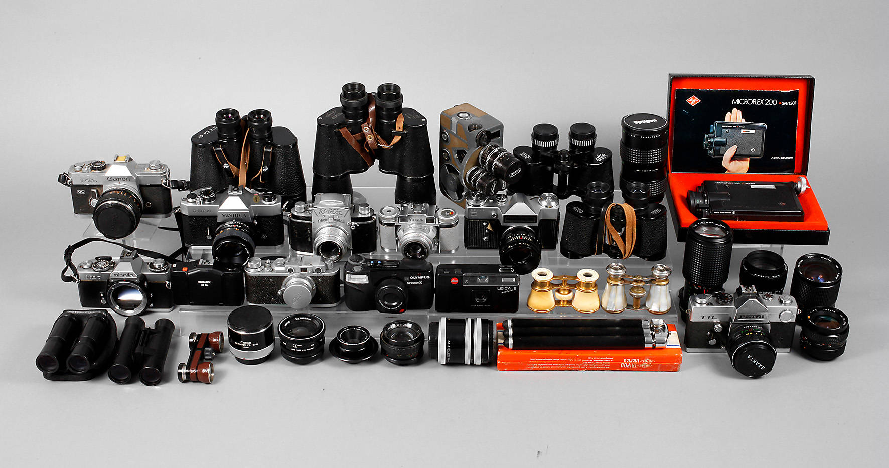 Konvolut Kameras und Ferngläser