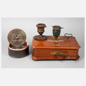 Christbaumständer mit Spielwerk