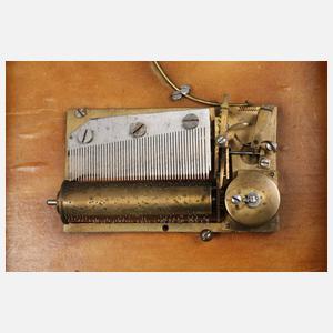 Fotoalbum mit Spielwerk