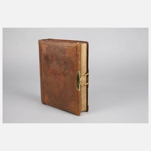 Fotoalbum mit Spielwerk