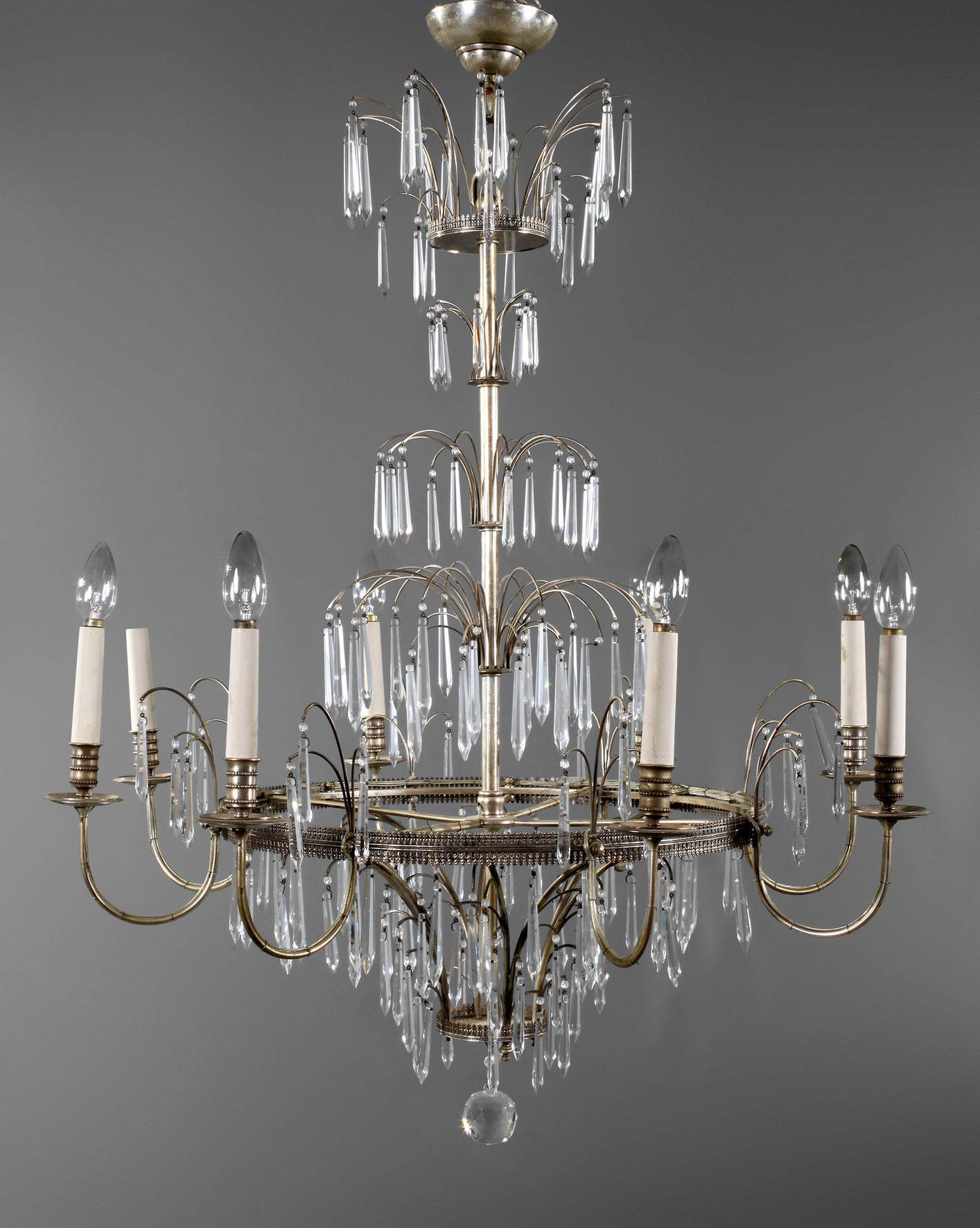 Großer Deckenlüster