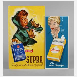 Zwei Werbeaufsteller