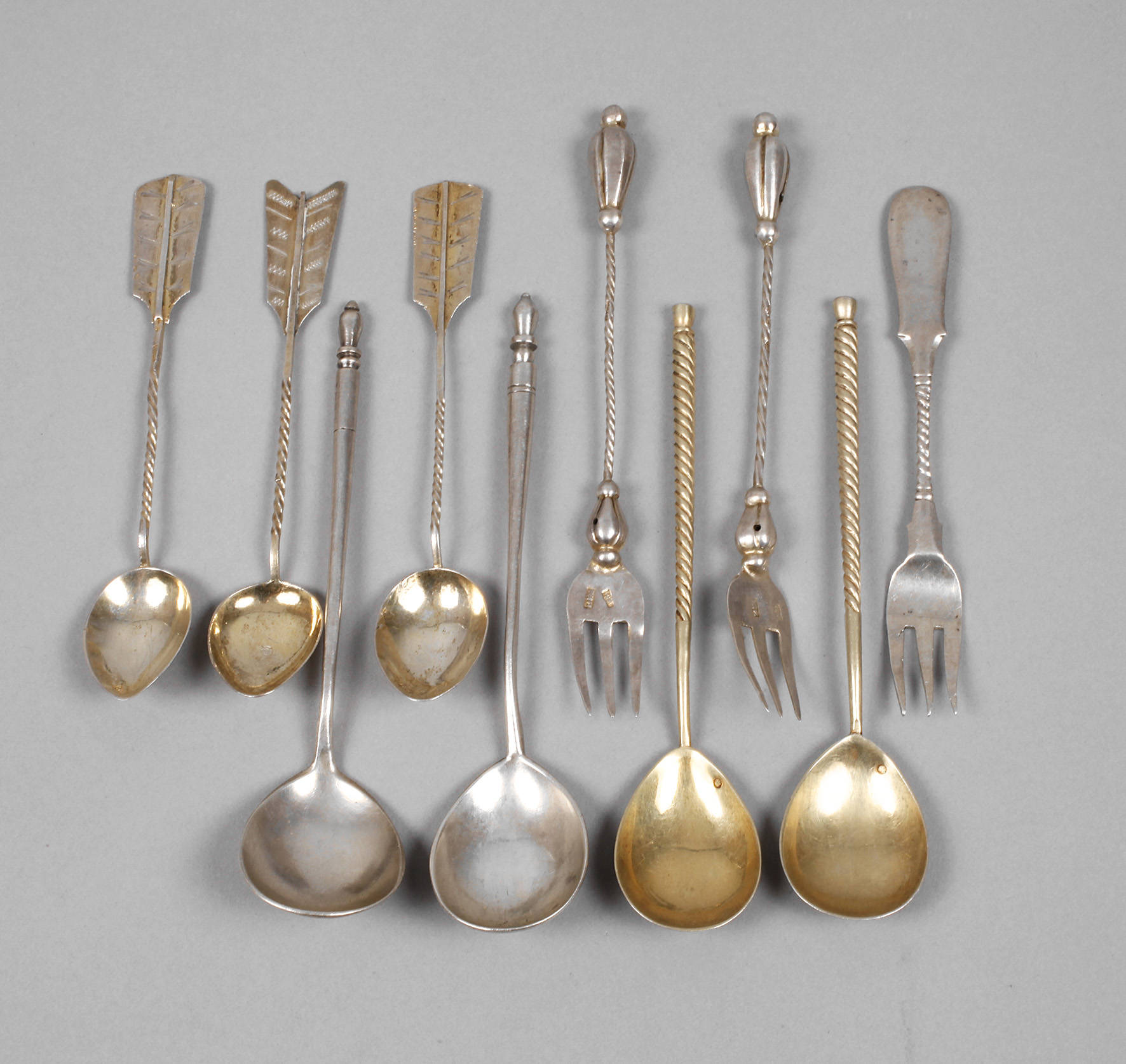 Russland Posten Silberlöffel und -gabeln