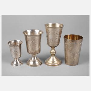 Vier Silberbecher