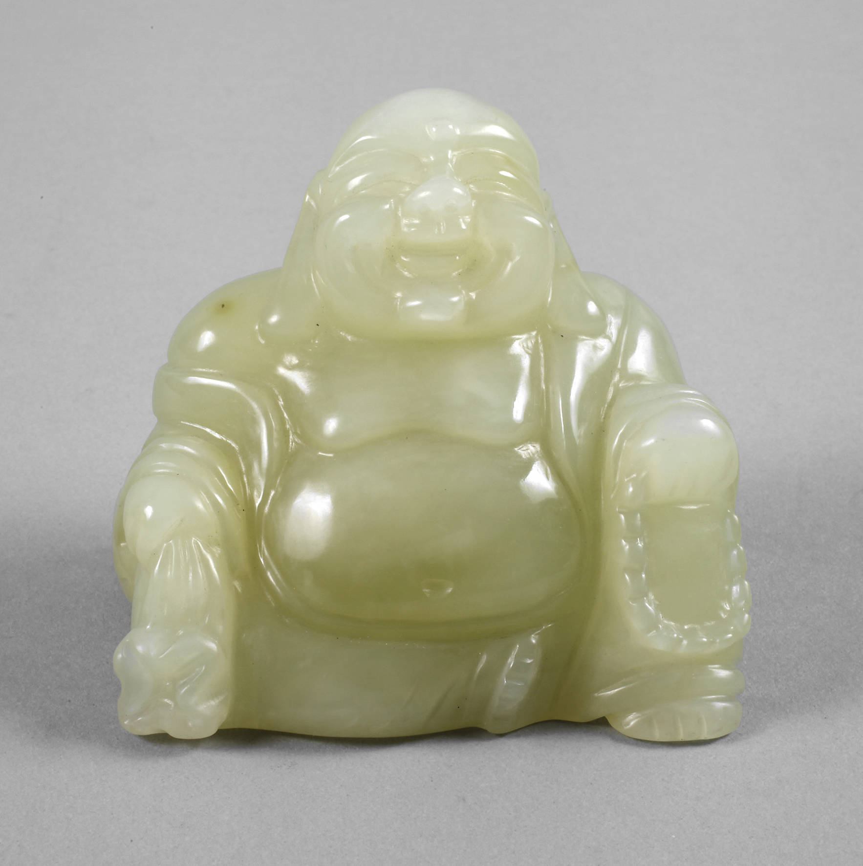 Figürliche Jadeschnitzerei